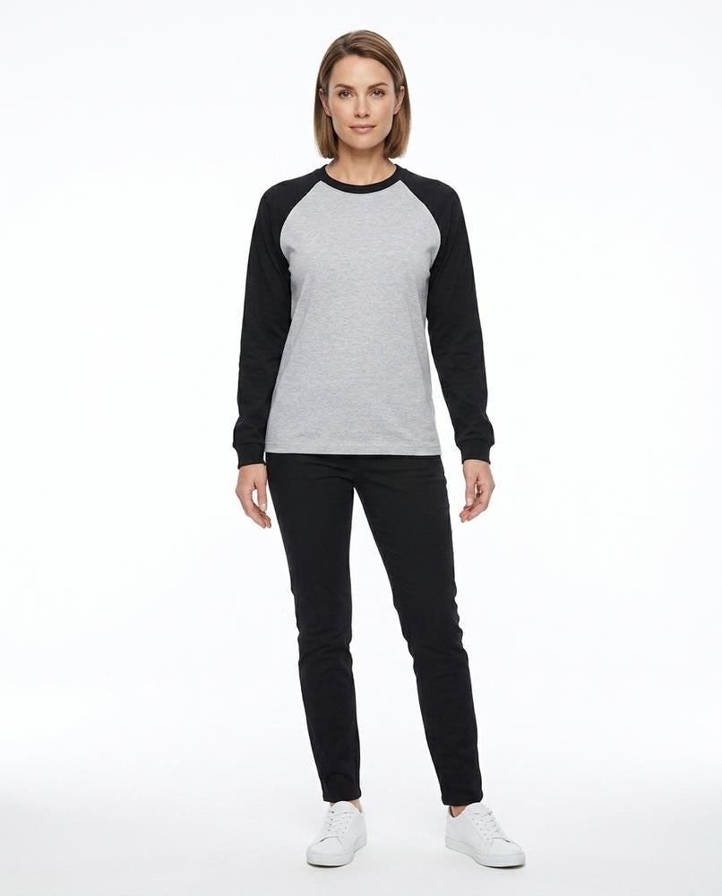 Nord Wear - Cenol | Two-Tone Raglan-Sleeve Sweatshirt Women