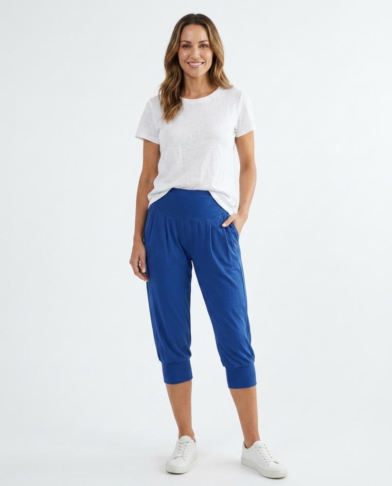 Nord Wear - Eukat | High-Waist Cropped Pants Women