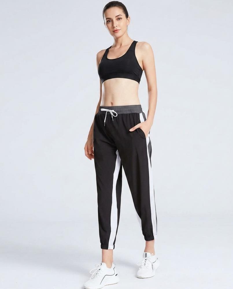 Nord Wear - Yoged | Athletic Side-Stripe Pants Women