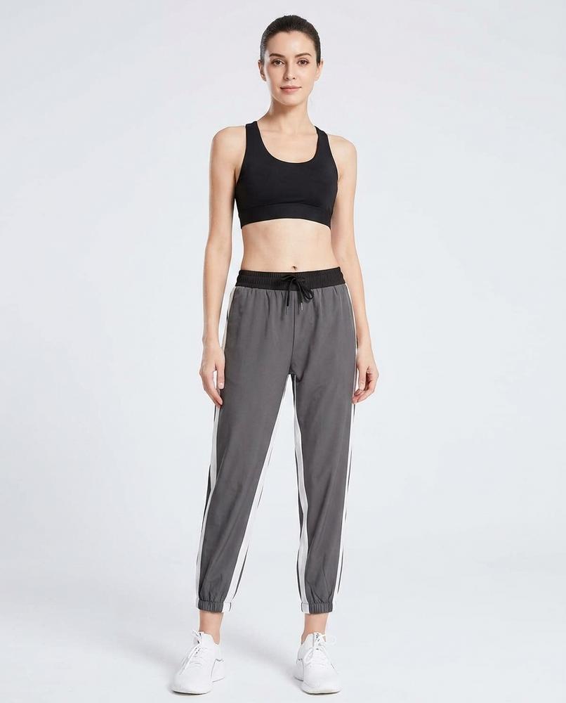 Nord Wear - Yoged | Athletic Side-Stripe Pants Women