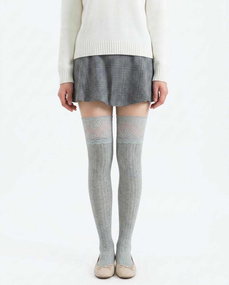 Nord Wear - Eunan | Ribbed Lace-Trimmed Stockings Women