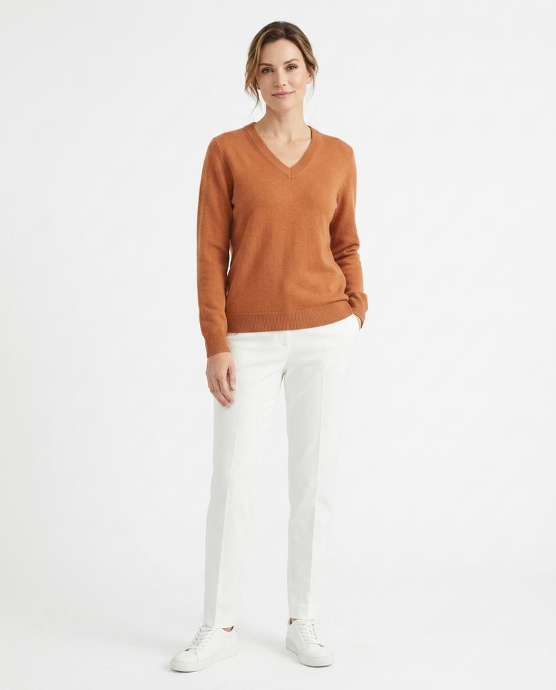 Nord Wear - Vinus | V-Neck Fine-Knit Sweater Women