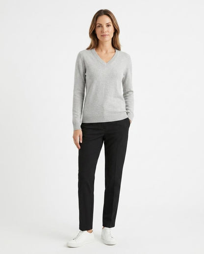 Nord Wear - Vinus | V-Neck Fine-Knit Sweater Women