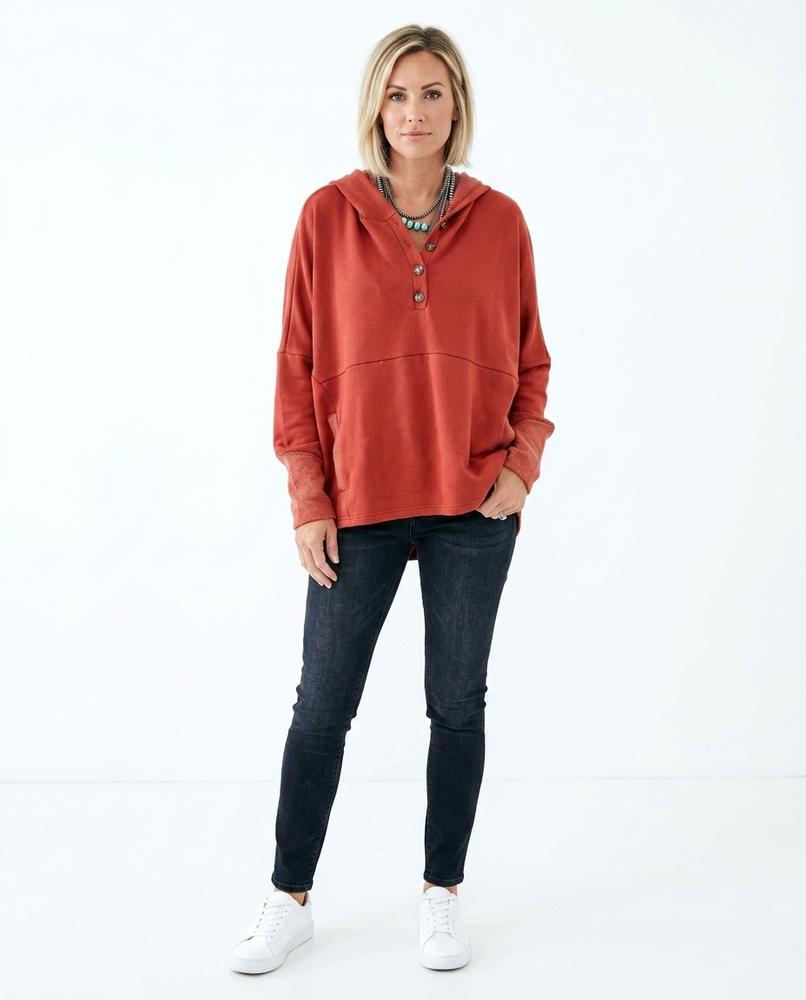 Nord Wear - Nuvev | Buttoned Relaxed-Fit Hoodie Women
