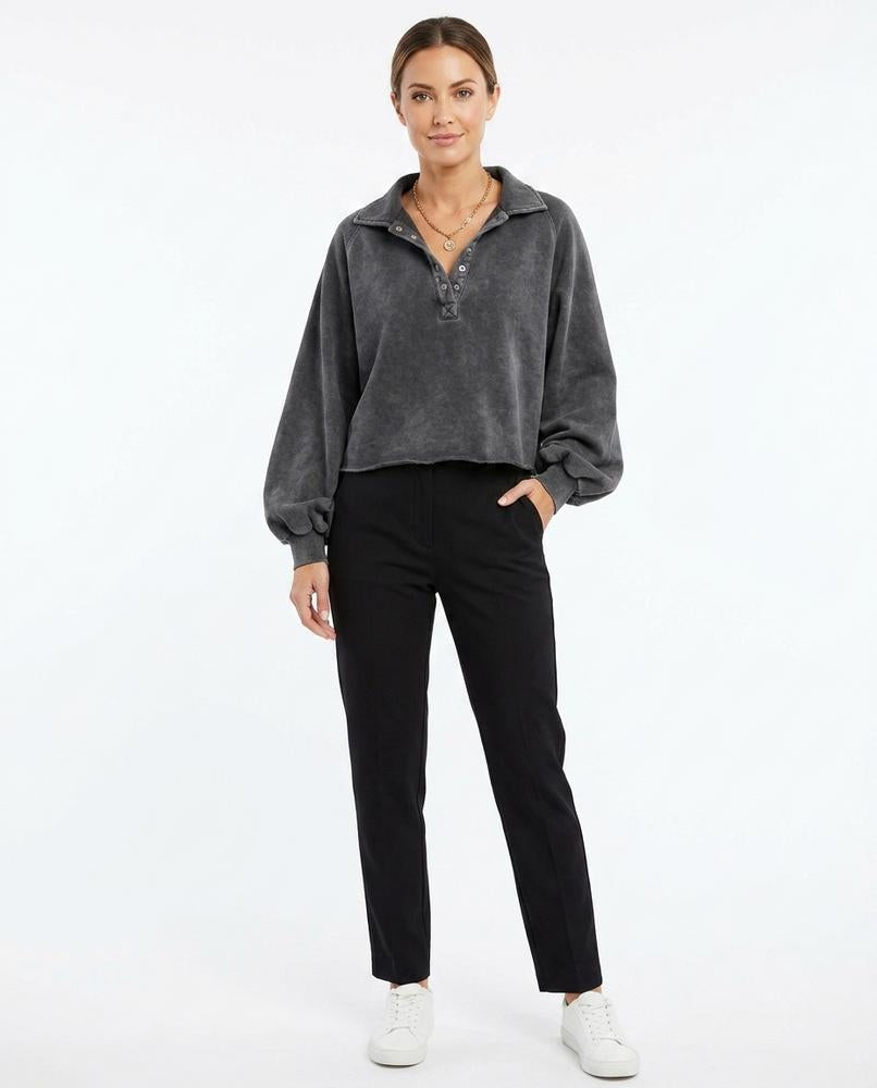 Nord Wear - Semum | Collared Washed Sweatshirt Women