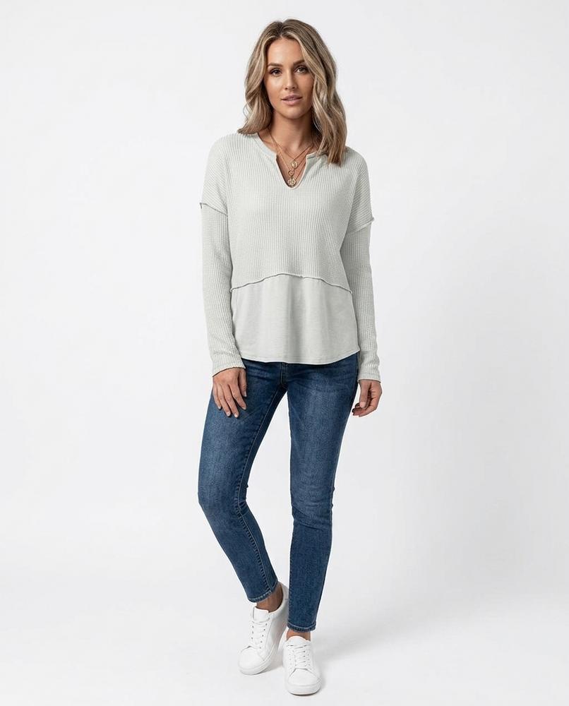 Nord Wear - Tevad | Waffle-Knit Split-Neck Sweater Women