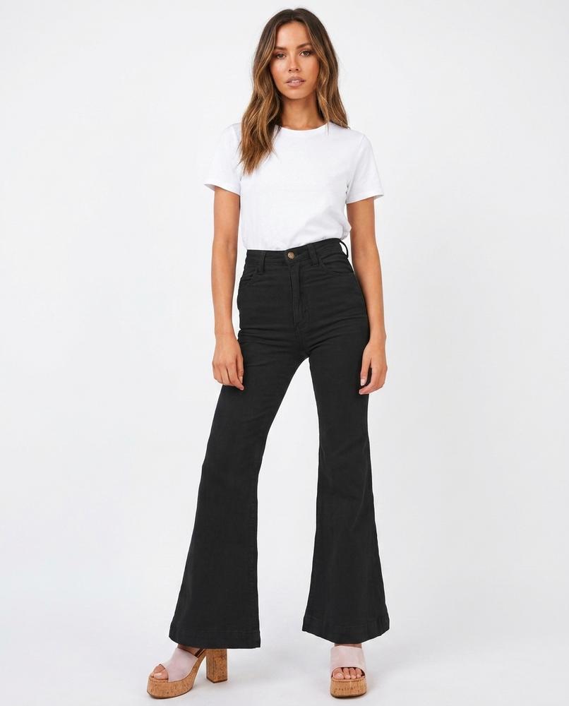 Nord Wear - Leron | High-Waist Flared Pants Women