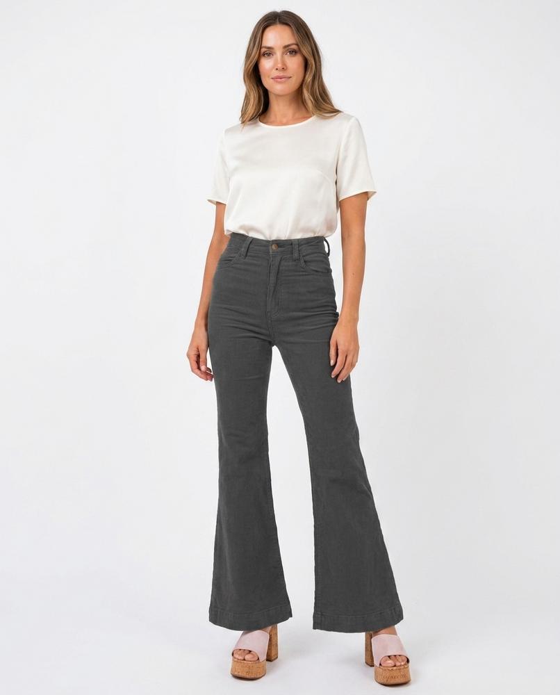 Nord Wear - Leron | High-Waist Flared Pants Women