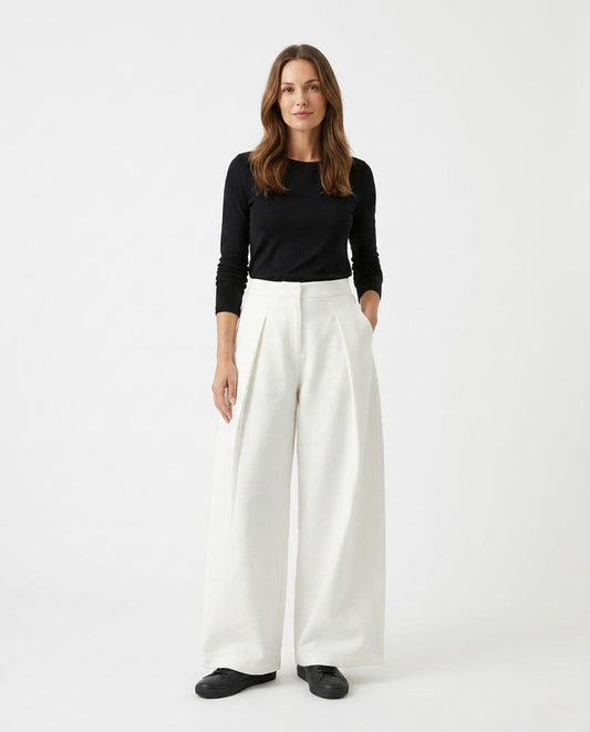 Nord Wear - Saral | Wide-Leg Pleated Pants Women